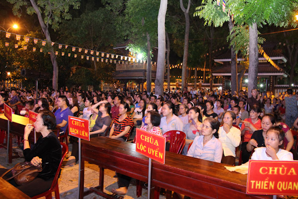 TP.HCM: Đêm văn nghệ mừng Phật Đản của Phật giáo Tân Bình