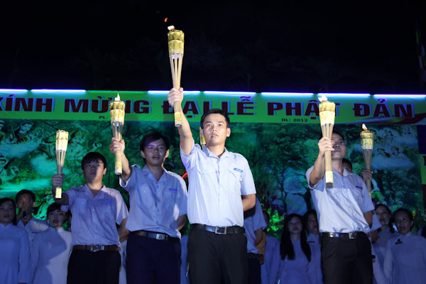 TP.HCM: Đêm văn nghệ mừng Phật Đản của Phật giáo Tân Bình