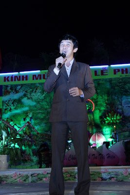 TP.HCM: Đêm văn nghệ mừng Phật Đản của Phật giáo Tân Bình
