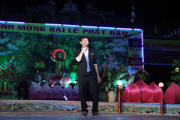 TP.HCM: Đêm văn nghệ mừng Phật Đản của Phật giáo Tân Bình