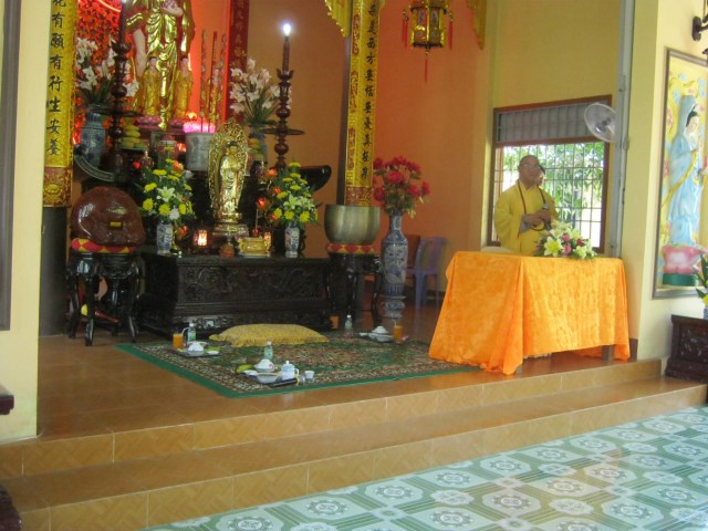 Khánh Hòa: 250 Phật tử tham dự khóa tu An lạc Một ngày