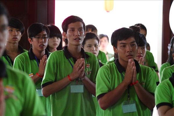 Ngày Thứ 1 Khóa Tu Mùa Đản Sinh, Chủ Đề : “ Phật Về”