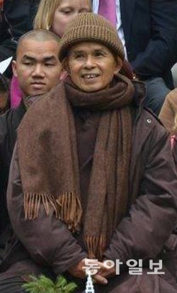 Thiền sư Thích Nhất Hạnh hoằng pháp tại Hàn Quốc
