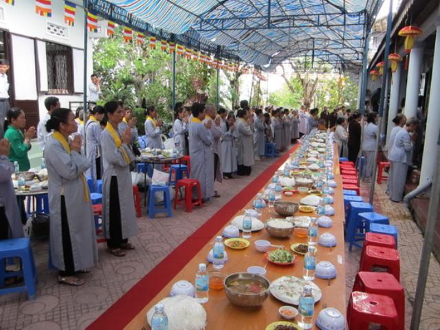 Lễ truyền Pháp y