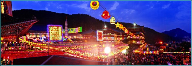 Hàn Quốc : Lễ Phật đản Ngôi chùa độc đáo Thành phố Busan