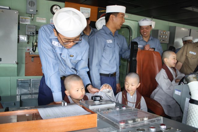 Hàn Quốc Các tiểu Hòa thượng giao lưu cùng Quân nhân Phật tử Hải Quân