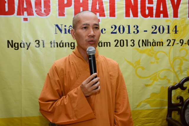 Quỹ Từ thiện ĐPNN- Trao tặng học bổng cho các Tăng Ni sinh