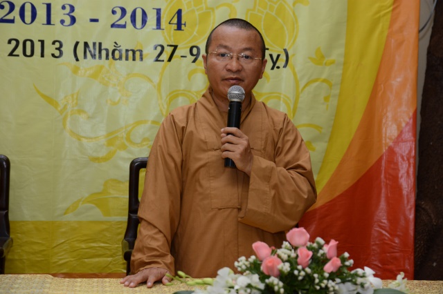 Quỹ Từ thiện ĐPNN- Trao tặng học bổng cho các Tăng Ni sinh