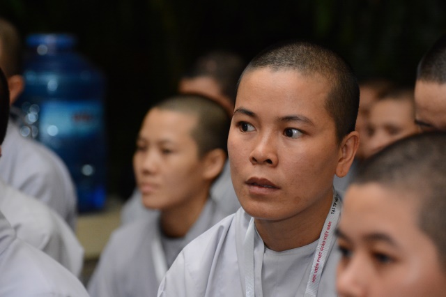 Quỹ Từ thiện ĐPNN- Trao tặng học bổng cho các Tăng Ni sinh