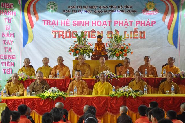 1000 thanh thiếu niên tham dự trại hè sinh hoạt Phật pháp tại Hà Tĩnh