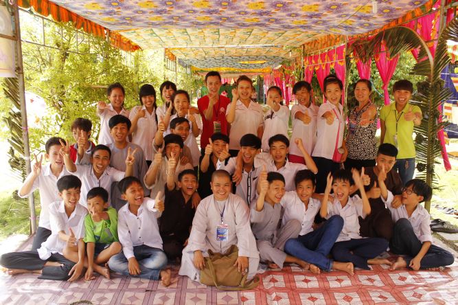 Đồng Tháp: Hội trại Hiểu và Thương đến hẹn lại về