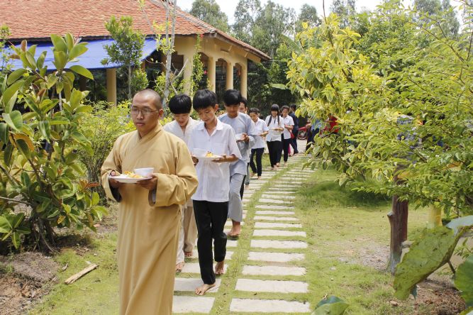 Đồng Tháp: Hội trại Hiểu và Thương đến hẹn lại về