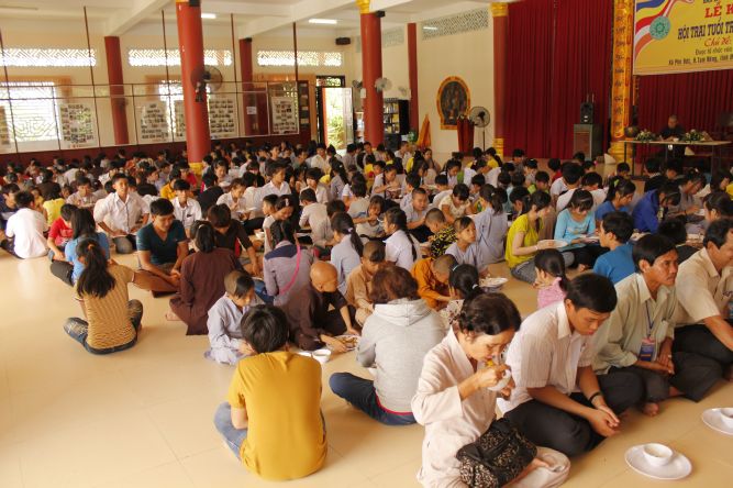 Đồng Tháp: Hội trại Hiểu và Thương đến hẹn lại về