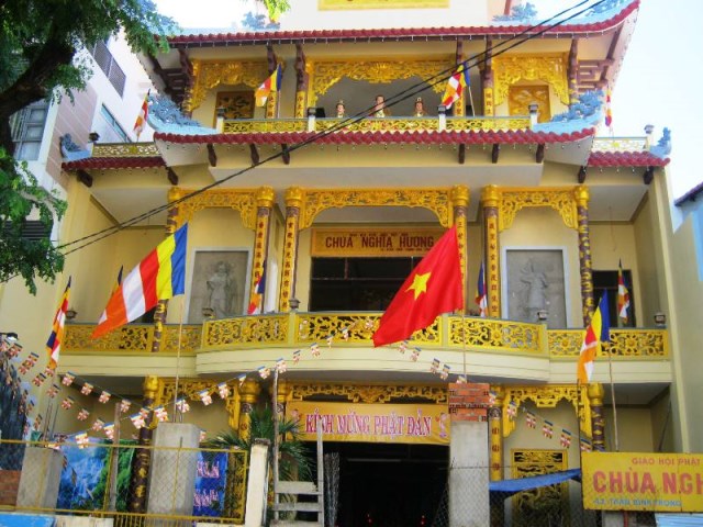 Khánh Hòa: Lễ Khai kinh, tắm Phật khởi đầu tuần lễ Phật đản