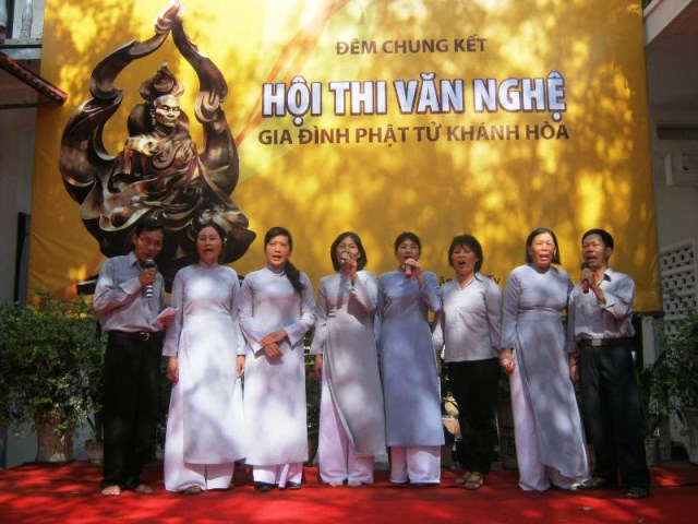 Khánh Hòa: Lễ Khai kinh, tắm Phật khởi đầu tuần lễ Phật đản