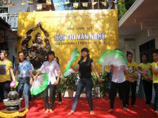 Khánh Hòa: Lễ Khai kinh, tắm Phật khởi đầu tuần lễ Phật đản