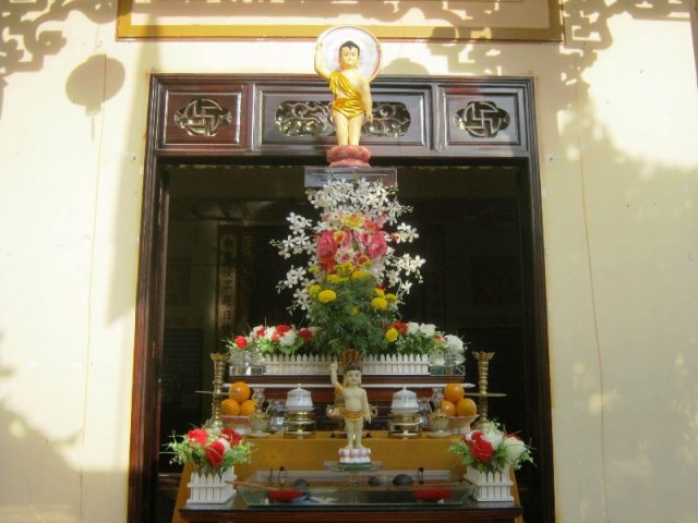 Khánh Hòa: Lễ Khai kinh, tắm Phật khởi đầu tuần lễ Phật đản