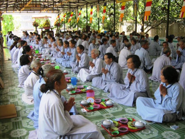 Khánh Hòa: Lễ Khai kinh, tắm Phật khởi đầu tuần lễ Phật đản