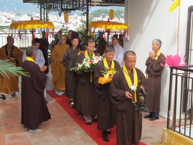 Lễ truyền Pháp y
