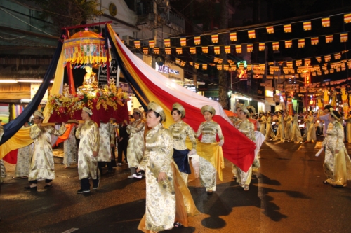 Lễ Phật Đản PL 2557 – DL 2013 tại Chùa Kim Cương