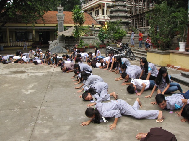 Kỷ yếu khoá tu &quot;Búp Sen Hướng Thiện 2013&quot; tại Tổ Đình Phước Viên