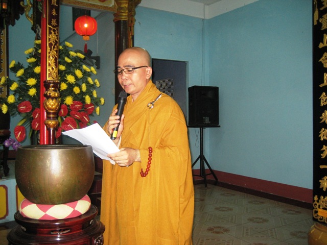 Nha Trang: Tổ đình Nghĩa Phương trang nghiêm Lễ tắm Phật