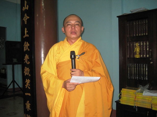 Nha Trang: Tổ đình Nghĩa Phương trang nghiêm Lễ tắm Phật