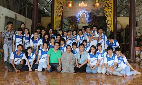 NSND Ngọc Giàu dẫn chuyện &#039;Ươm mầm từ bi&#039;