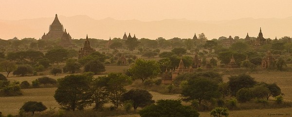 Những ngôi chùa độc đáo ở Bagan