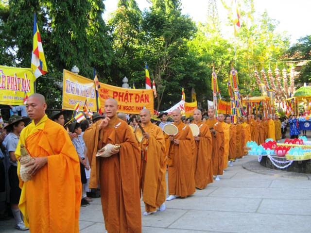 Khánh Hòa: Chính thức tổ chức Đại lễ Phật đản PL.2557