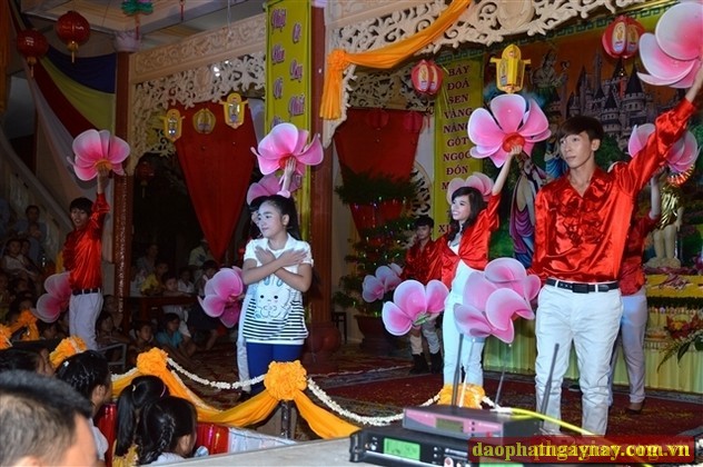 TP. HCM: Văn nghệ mừng Phật Đản PL 2557 tại TX. Ngọc Phú