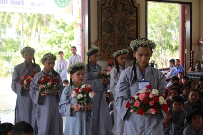 Tiền Giang: Khai mạc khóa tu mùa hè “Vươn tới những ước mơ”