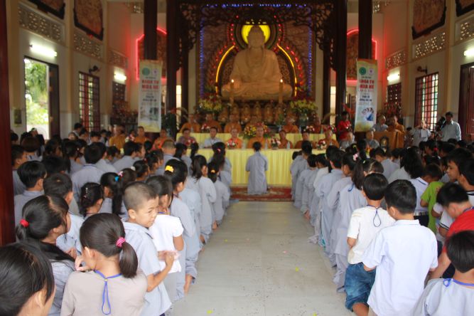 Tiền Giang: Khai mạc khóa tu mùa hè “Vươn tới những ước mơ”