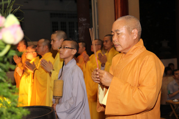 TP.HCM: Đêm thiền trà &quot;Về Nương Tựa Phật&quot; tại chùa Từ Tân