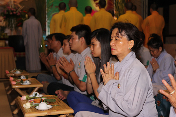 TP.HCM: Đêm thiền trà &quot;Về Nương Tựa Phật&quot; tại chùa Từ Tân