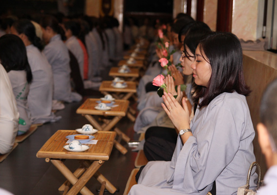 TP.HCM: Đêm thiền trà &quot;Về Nương Tựa Phật&quot; tại chùa Từ Tân