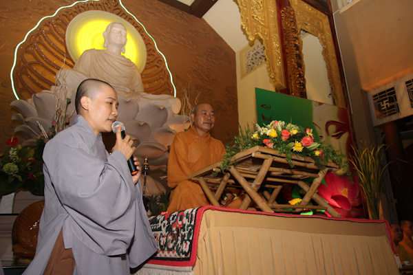 TP.HCM: Đêm thiền trà &quot;Về Nương Tựa Phật&quot; tại chùa Từ Tân