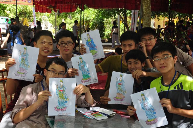 Trại hè sinh hoạt Phật pháp thanh thiếu niên tại chùa Đà Liễu - ngày thứ 2