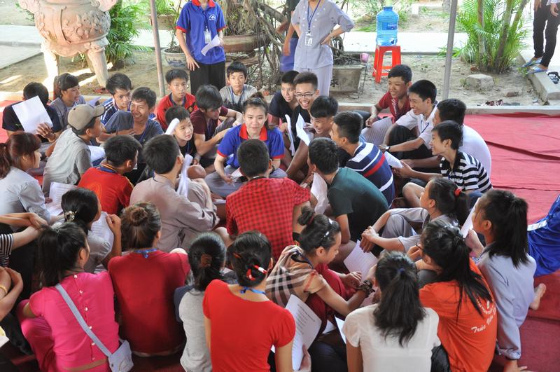Trại hè sinh hoạt Phật pháp thanh thiếu niên tại chùa Đà Liễu - ngày thứ 2