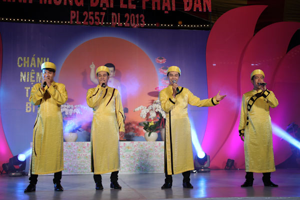 TP.HCM: Đêm nhạc mừng Phật Đản tại Chùa Vĩnh Nghiêm
