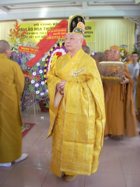 Tang lễ ĐLHT. Thích Từ Nhơn chiều 28/4: Lễ bạch Phật, yết Tổ