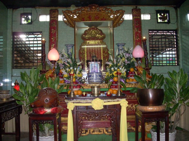 Tang lễ ĐLHT. Thích Từ Nhơn chiều 28/4: Lễ bạch Phật, yết Tổ