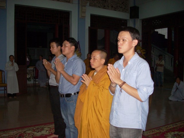 Tang lễ ĐLHT. Thích Từ Nhơn chiều 28/4: Lễ bạch Phật, yết Tổ