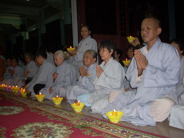 Tang lễ ĐLHT. Thích Từ Nhơn chiều 28/4: Lễ bạch Phật, yết Tổ