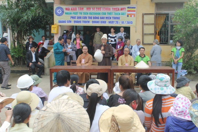 Hội Khai Tâm, Hội 14 Chữ và CLB Làn Gió Ấm: Chia sẻ yêu thương đến bà con tại tỉnh Quảng Bình