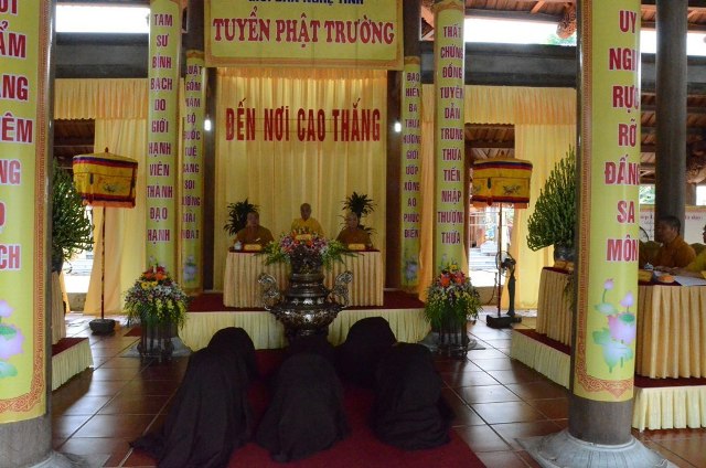 Giới đàn Nghệ Tĩnh thành công viên mãn