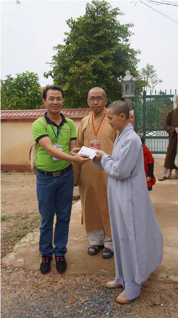 Hội Khai Tâm, Hội 14 Chữ và CLB Làn Gió Ấm: Cảm động chuyến phát quà tại tỉnh Quảng Trị
