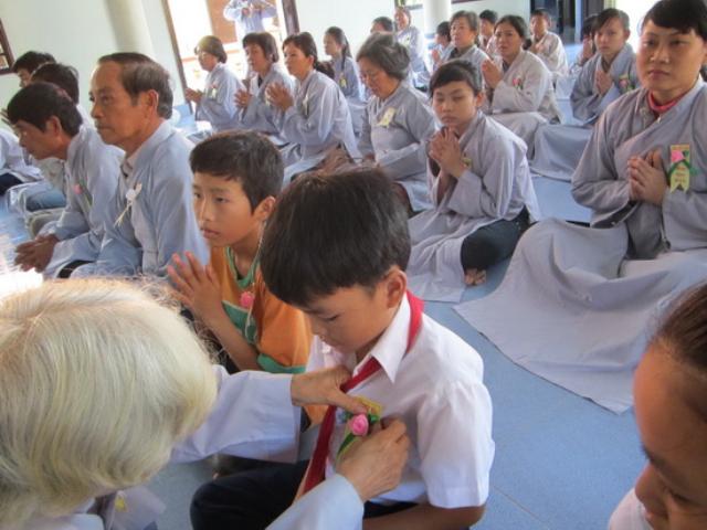 Chùa Đức Hòa tổ chức lễ Quy y nhân mùa Vu lan PL. 2557