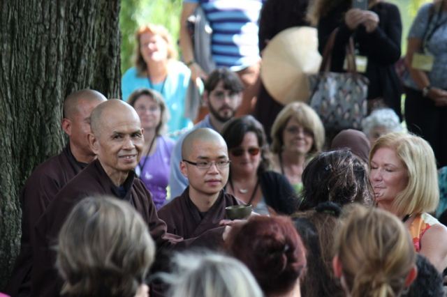 Harvard vinh danh Thiền sư Thích Nhất Hạnh