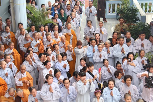 Hình Ảnh Lễ Cung Thỉnh Nhục Thân Cố Sư Trưởng Hải Triều Âm Nhập Kim Quan